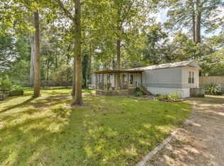18 County Road 3702, Splendora, TX 77372