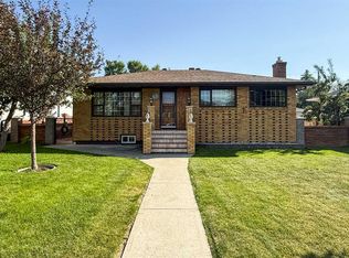 47 N Montrose Cres NE, Calgary, AB T2E5P3
