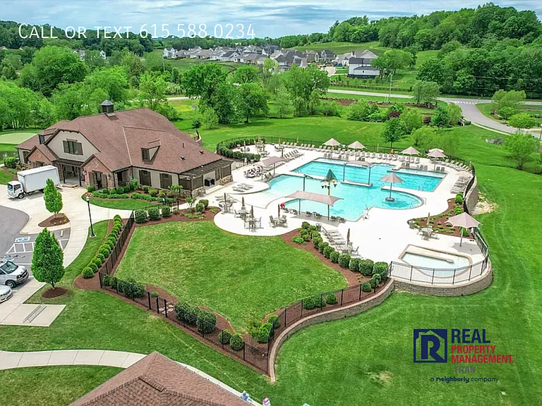 7216 Sky Meadow Dr — Photo 33
