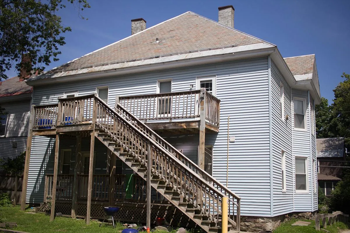 2 bed, $2,200 — Photo 4