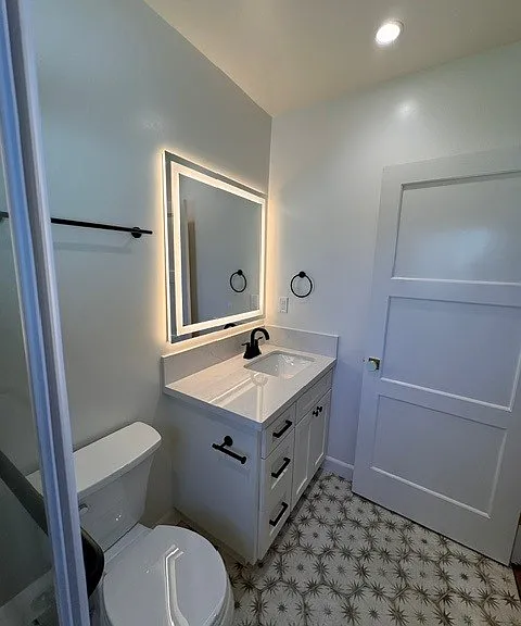 1351 Virginia Ave — Photo 18