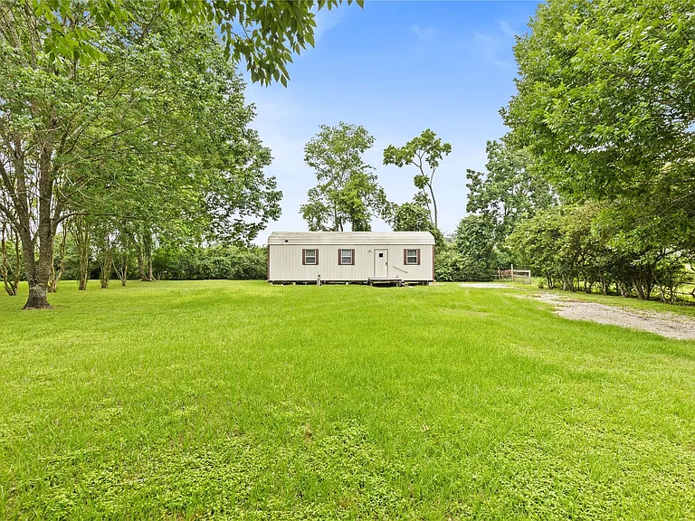 12039 Anderson Rd — Photo 14
