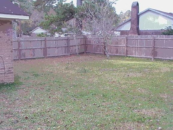 5th image of 1057 Westwood Dr