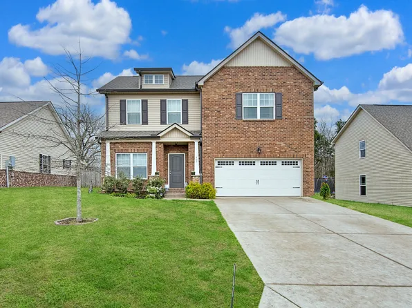 407 Barbaro Ct, Burns, TN 37029