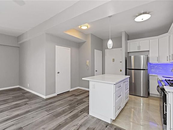 5th image of 30 Lake St APT 12K