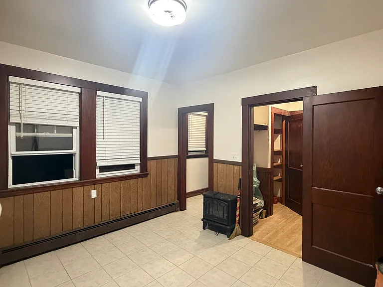 117-119 Butler Rd #1 — Photo 3