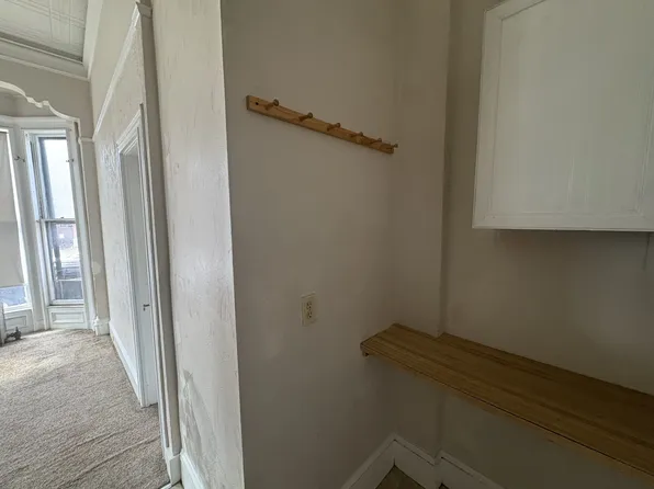 32 Deering St #2, Portland, ME 04101