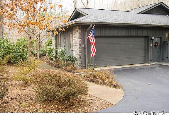 3rd image of 118 Sweetwater Hills Dr