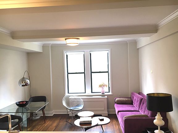 3rd image of 210 W 70th St APT 701