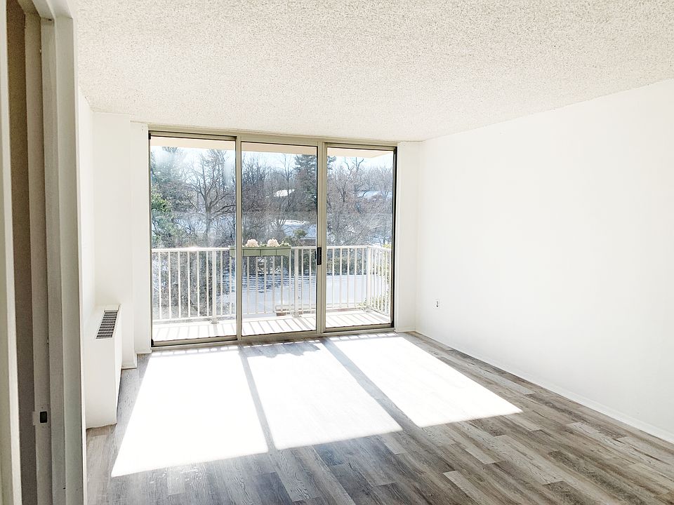 1st image of 1225 Martha Custis Dr APT 506
