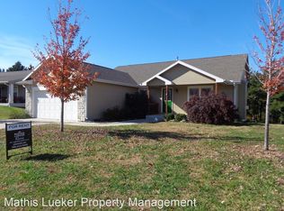 1905 Katie Rose Trl, Junction City, KS 66441
