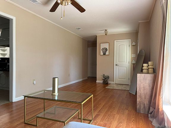 3rd image of 459 Nancy Dr