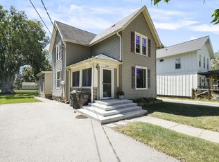 319 E Main St, Eagle, WI 53119