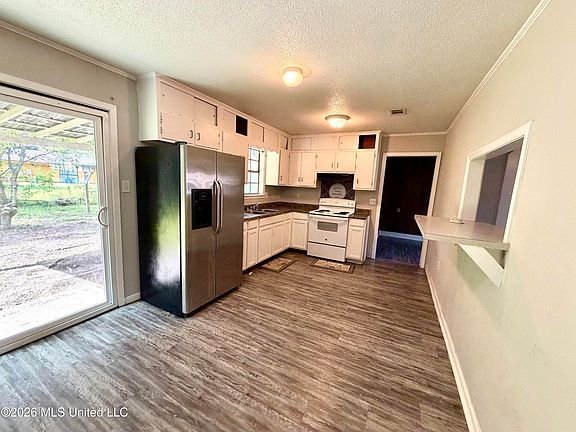 5th image of 2008 Clemson Cir