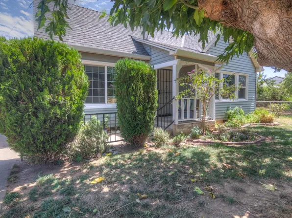 725 4th St, Galt, CA 95632