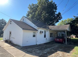 264 W Click Ave, Puxico, MO 63960