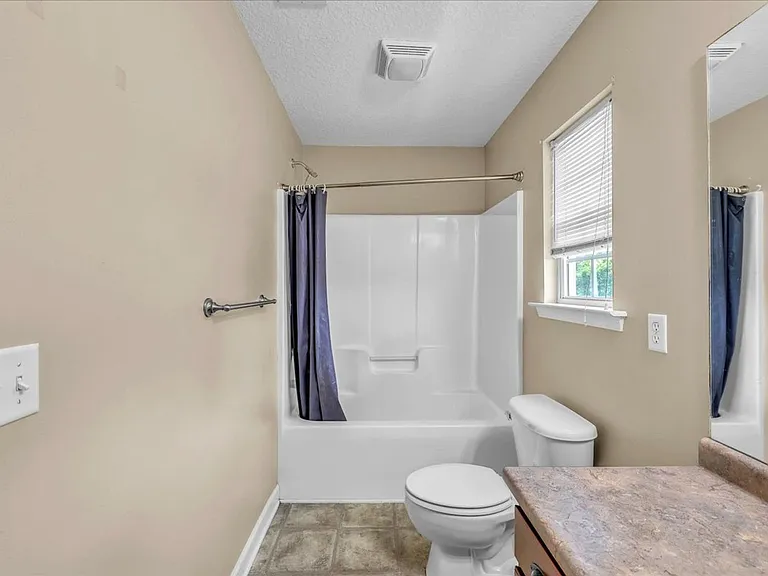 256 Savannah Ln — Photo 28