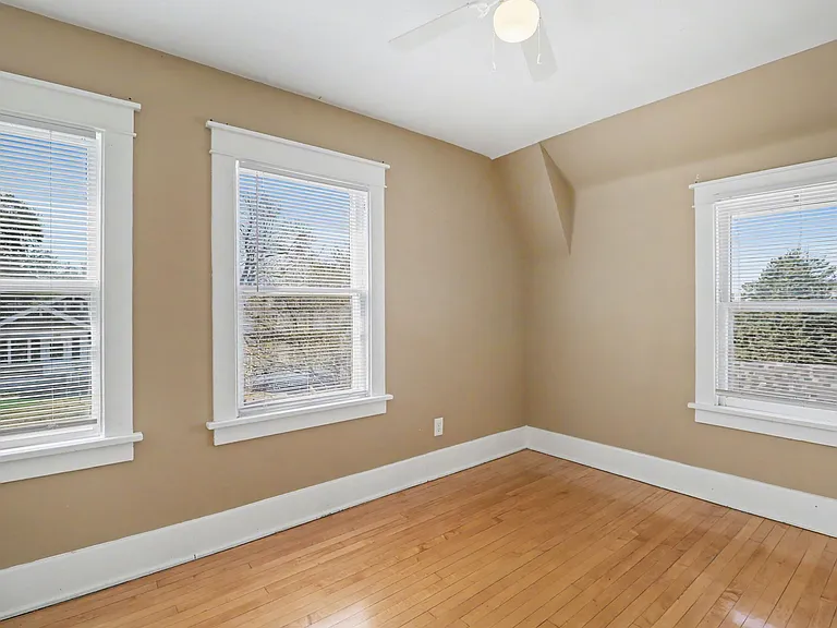 Upstairs Bedroom #1