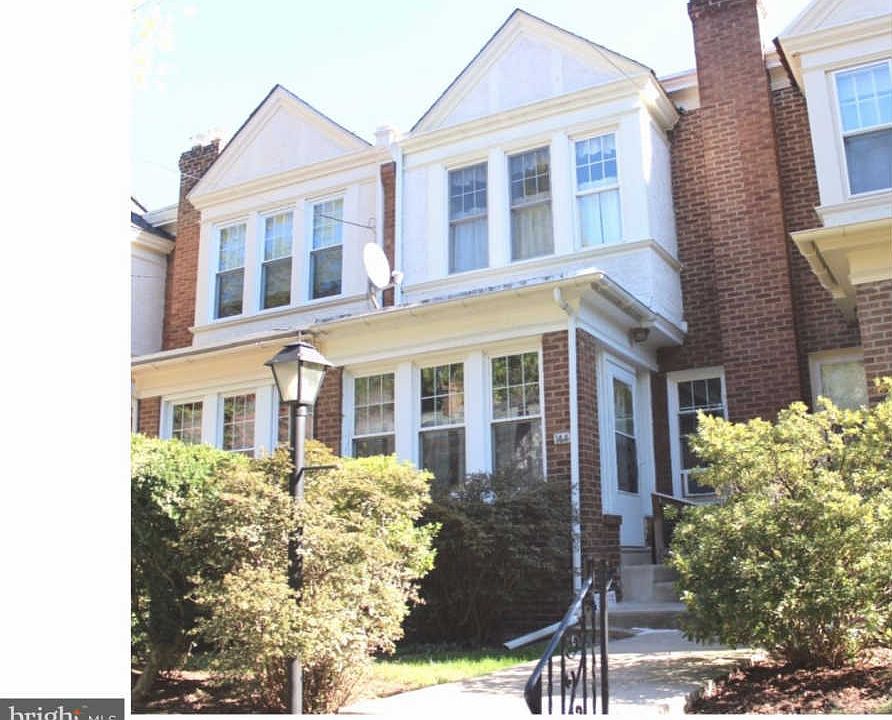 1st image of 144 W Highland Ave