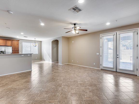5th image of 7038 W Andrew Ln