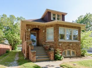 1427 E Walnut Ave, Des Plaines, IL 60016