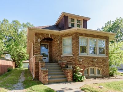 1427 E Walnut Ave, Des Plaines, IL, 60016