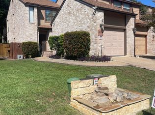 9512 Scots Gln, San Antonio, TX 78240