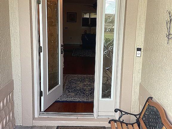 2nd image of 1271 La France Ct