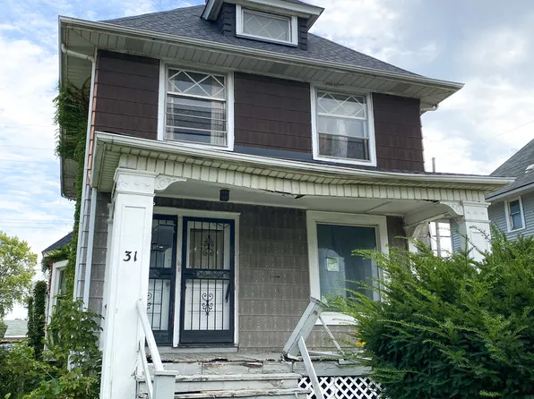 31 S 17th Ave, Maywood, IL 60153