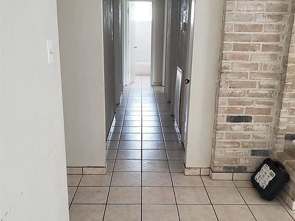 4th image of 7407 W Fuqua Dr