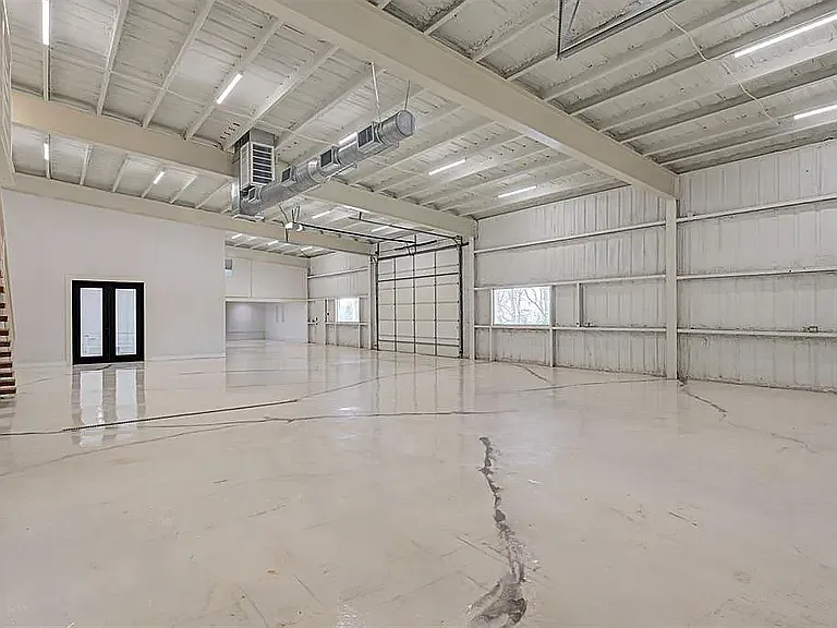 456 Mockingbird Rd — Photo 39