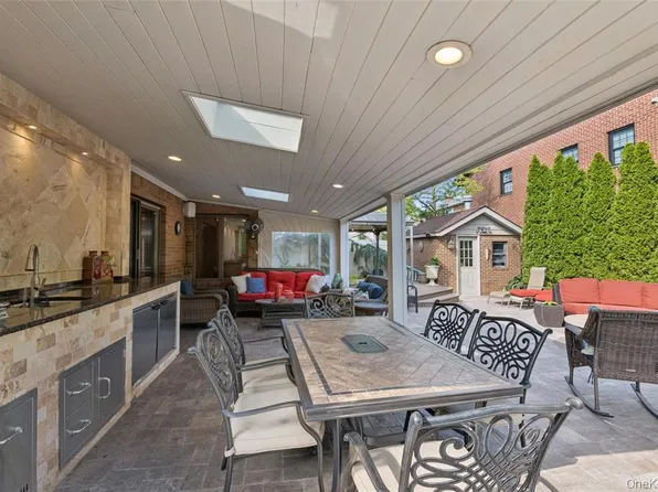 164-53 85th Street image 39 of 40