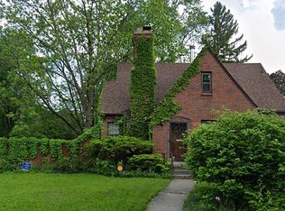 494 W Greendale, Detroit, MI 48203