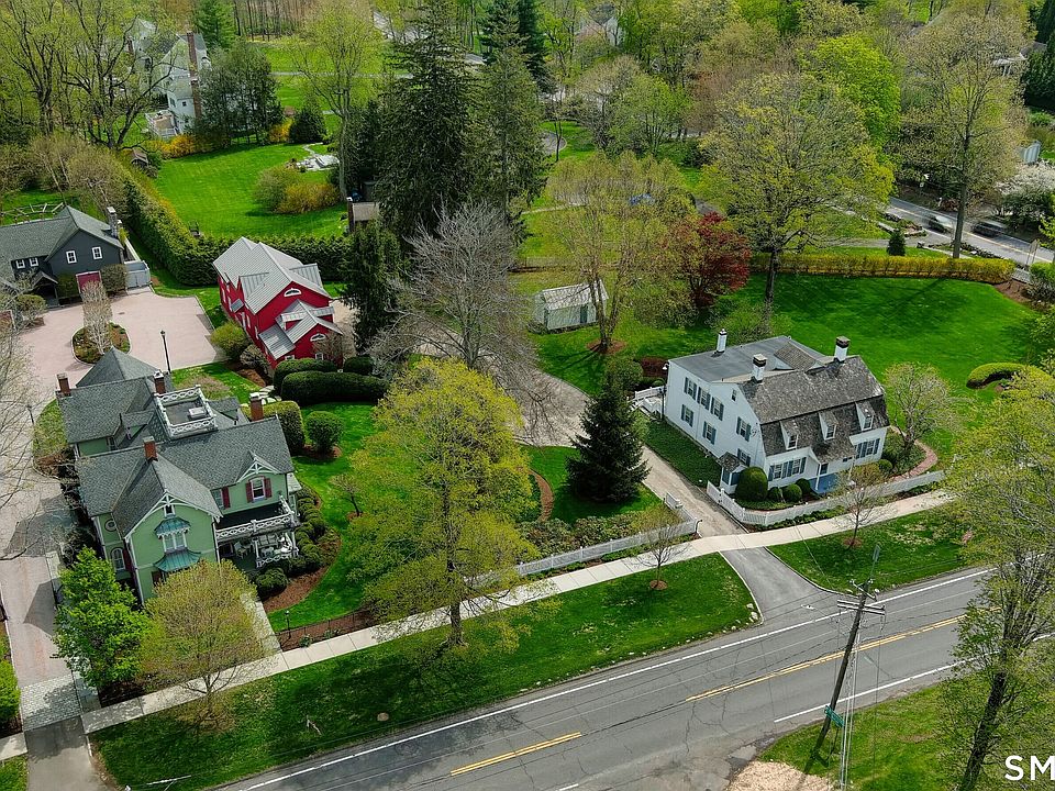 1st image of 236 & 250 Main Street