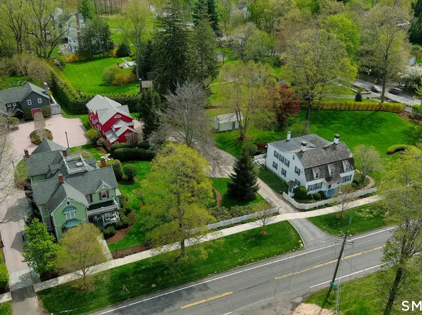 236 & 250 Main Street, Ridgefield, CT 06877