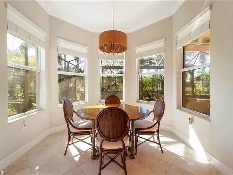 6670 Marbella Ln — Photo 11