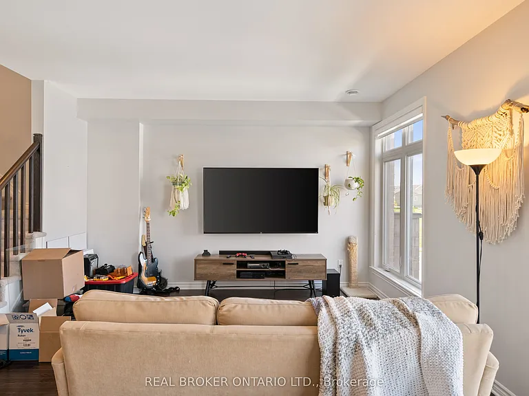 219 Pastel Way — Photo 11