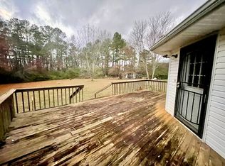 16585 Hampton Ln W, Athens, AL 35611