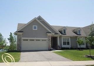 1st image of 145 Stony Lake Dr #1