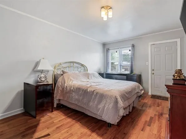 1650 East 55th Street image 17 of 25