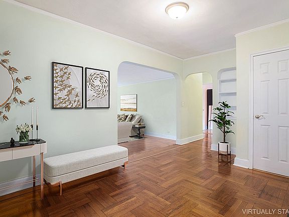 5th image of 2685 Creston Ave APT 4J