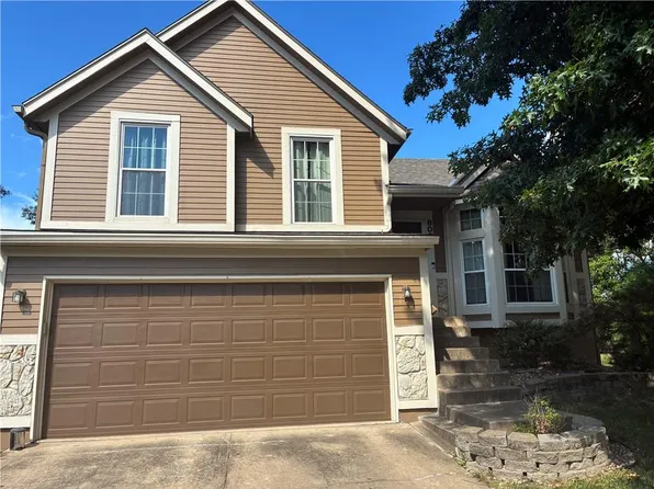 8002 W 147th Ter, Overland Park, KS 66223