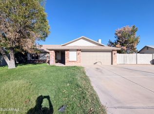 12831 N 79th Dr, Peoria, AZ 85381