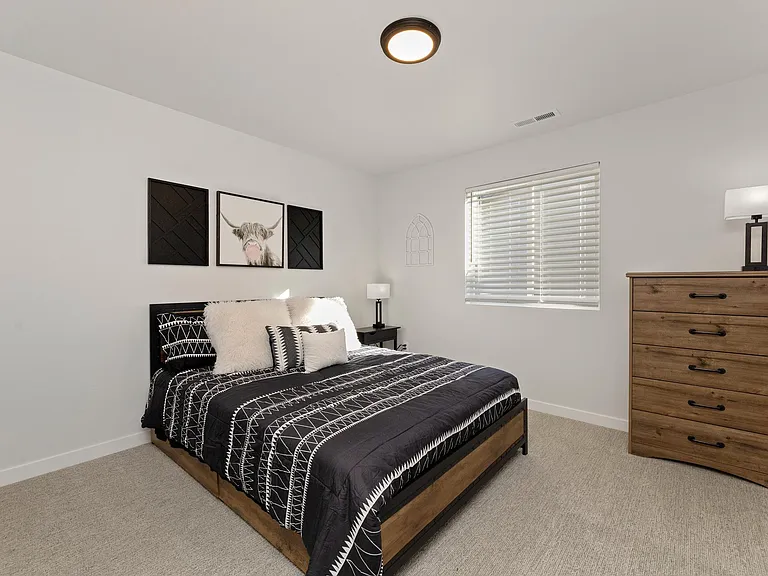 3965 N Amberwood Ave — Photo 23