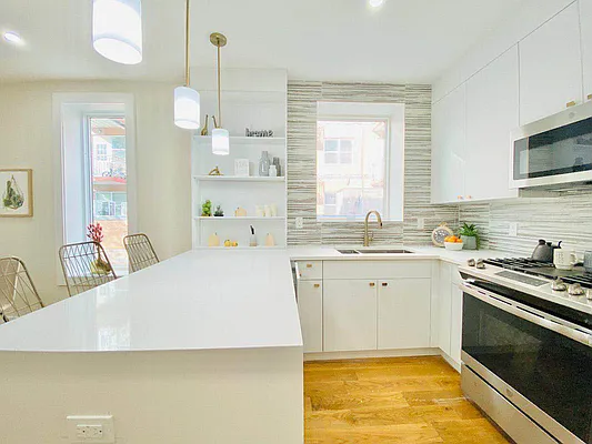 Rented by Doorway NYC, LLC | media 6