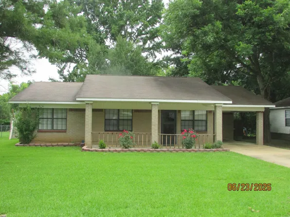 406 N Cherry St, Beebe, AR 72012