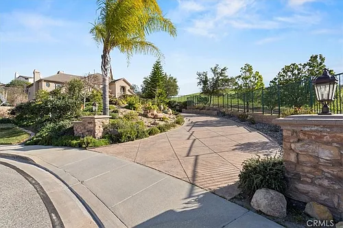 3308 Crosspointe Ct Photo 1