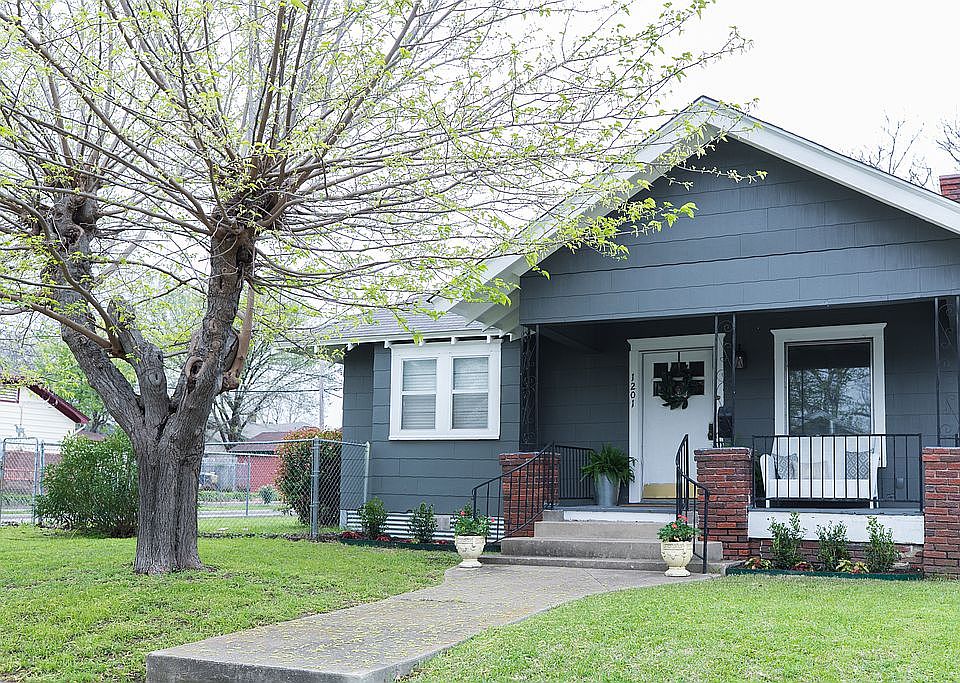 Craftsman style door.