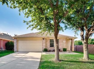 11500 Aspen Creek Dr, Fort Worth, TX 76244