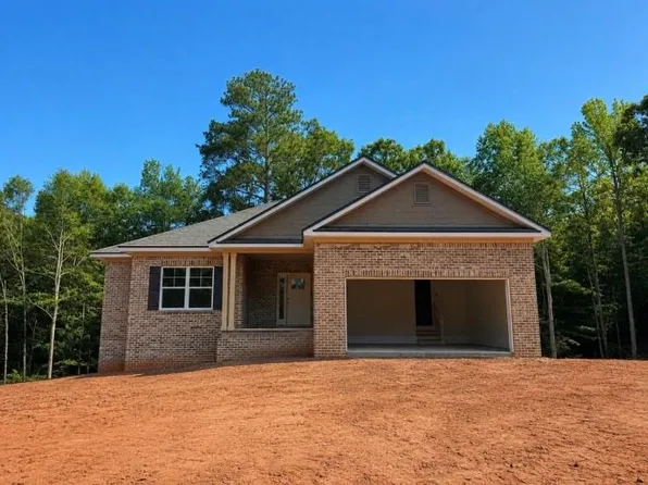 354 Blackberry Ct, Pendergrass, GA 30567